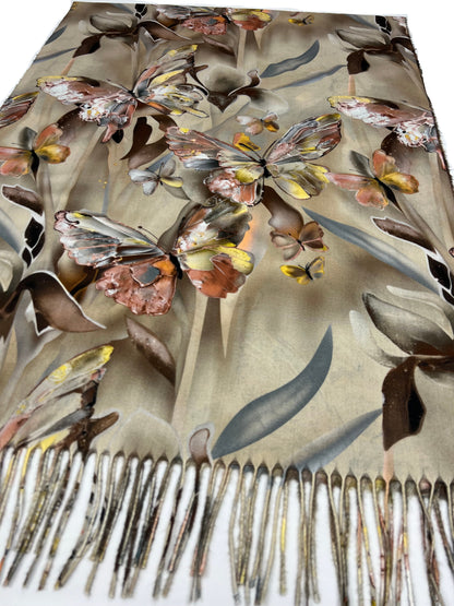 Šalikas Drugelių sapnas smėlinis