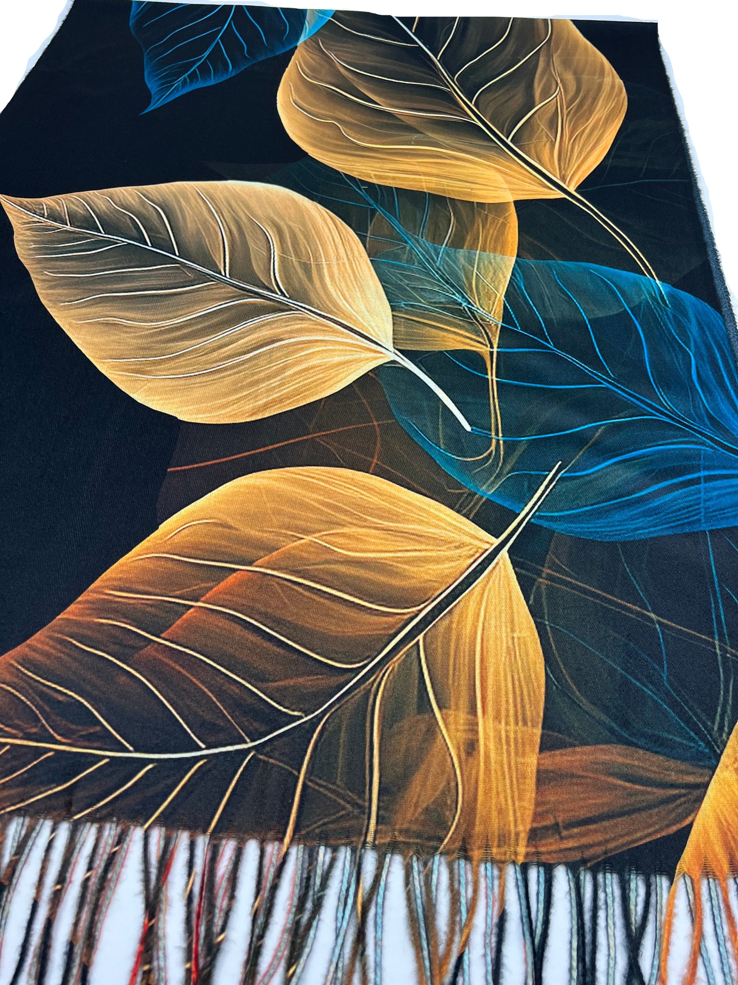 Šalikas "Rudens Dvelksmas"  juodas